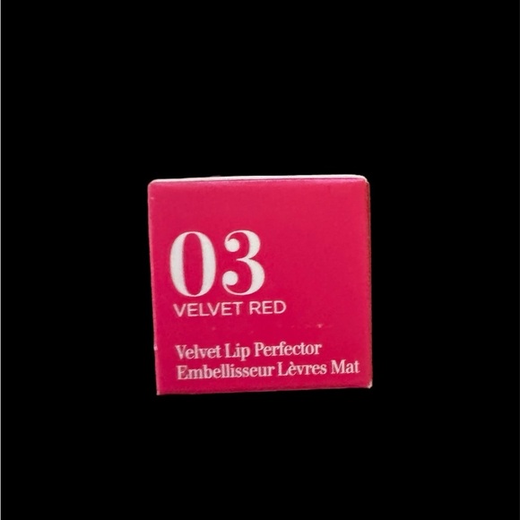 Clarins Velvet Lip Perfector 03 - Picture 2 of 3